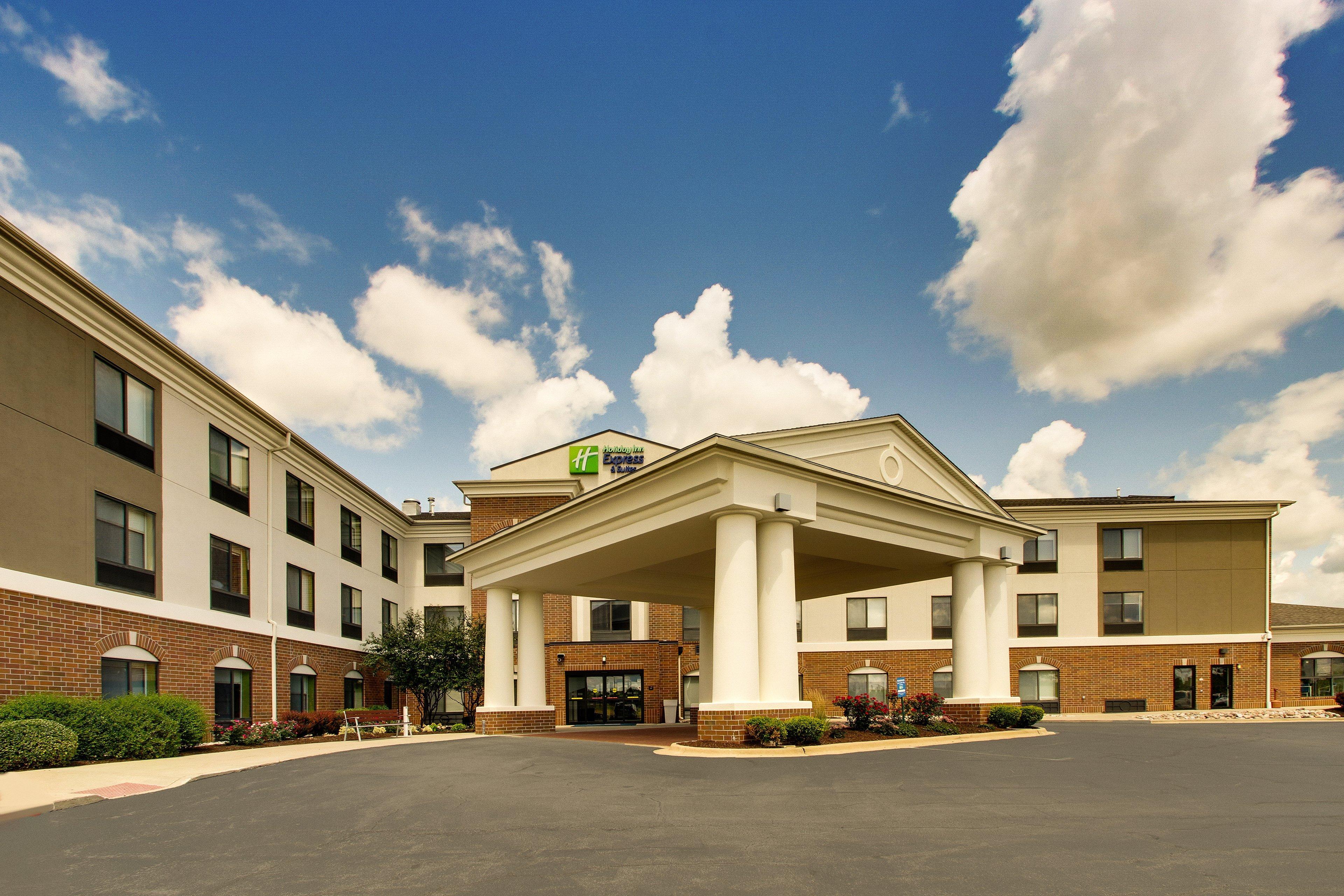 Holiday Inn Express Hotel & Suites Morris By Ihg Exterior foto
