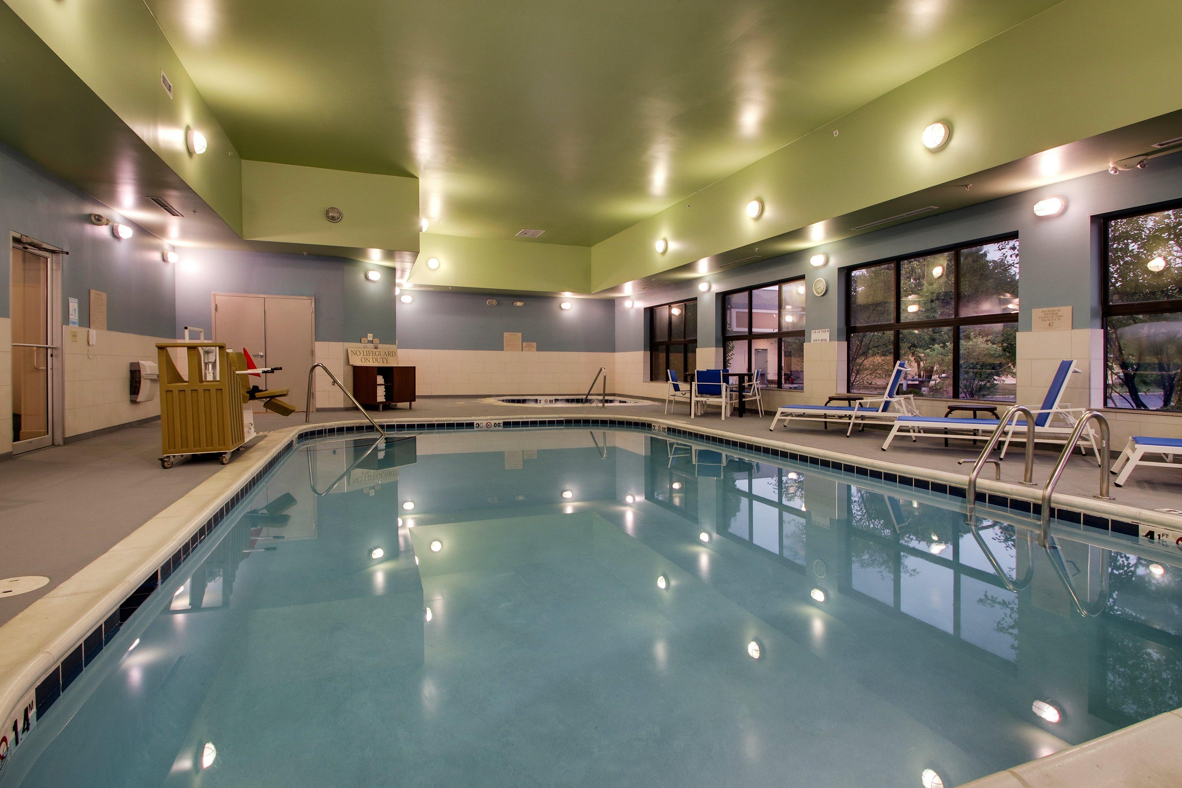 Holiday Inn Express Hotel & Suites Morris By Ihg Exterior foto
